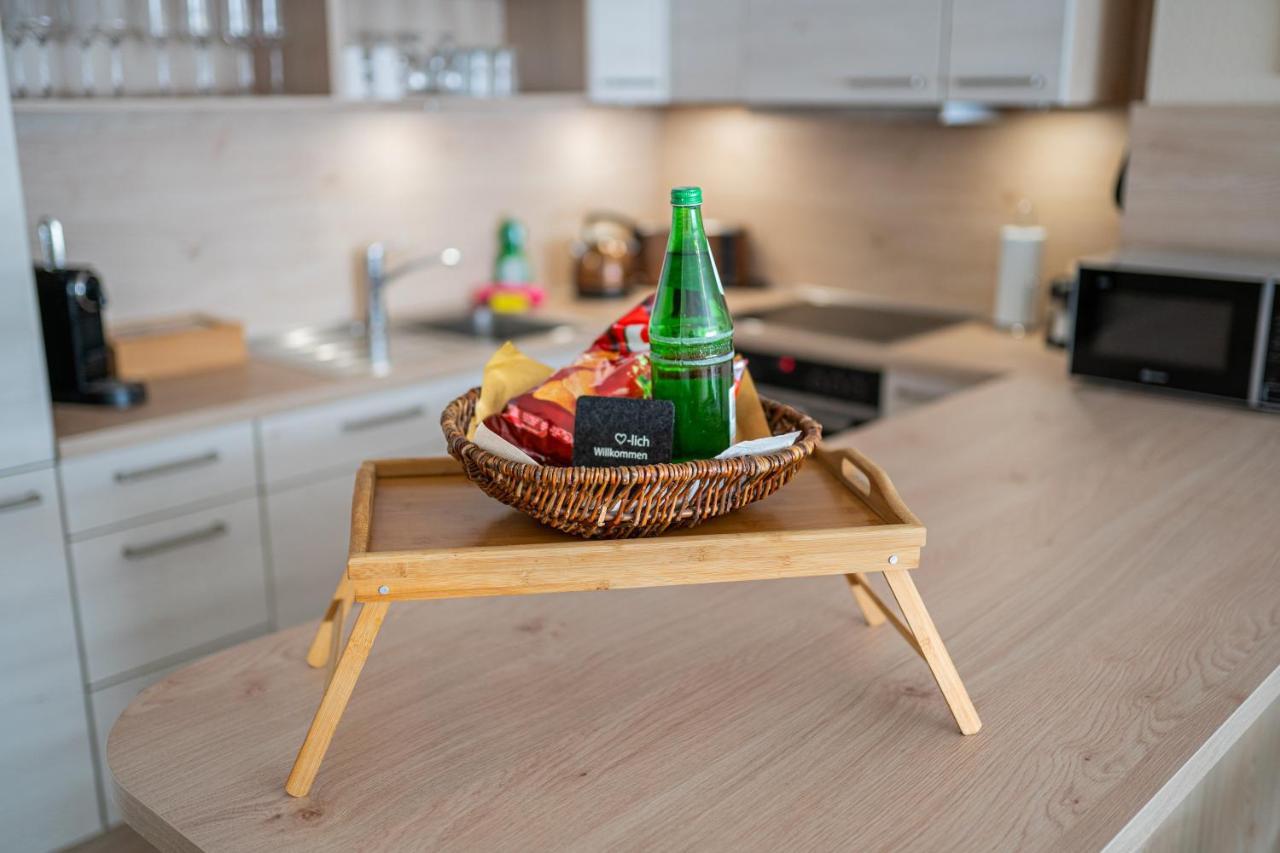 Golden Design Apartment Familie Business 6 Pers Buero Fitnessecke Naehe Messe Dus 1000 Mbit Дуйсбург Екстериор снимка